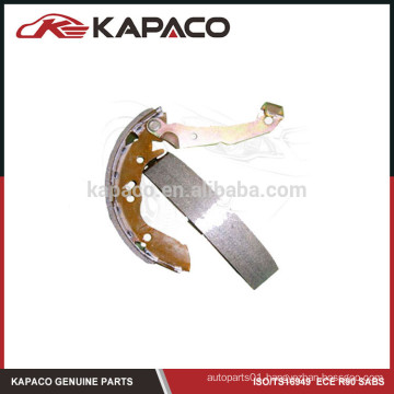 58305-02A10 brake shoe mini tractor forHYUNDAI Sonata 4-2.4L F/inj. (16V) DOHC (S) 1999-2000